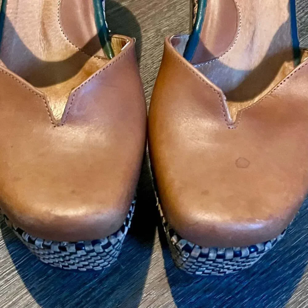John Fluevog Ana Rita Leather Platform Mary Jane Heels Size 7 Brown Tan